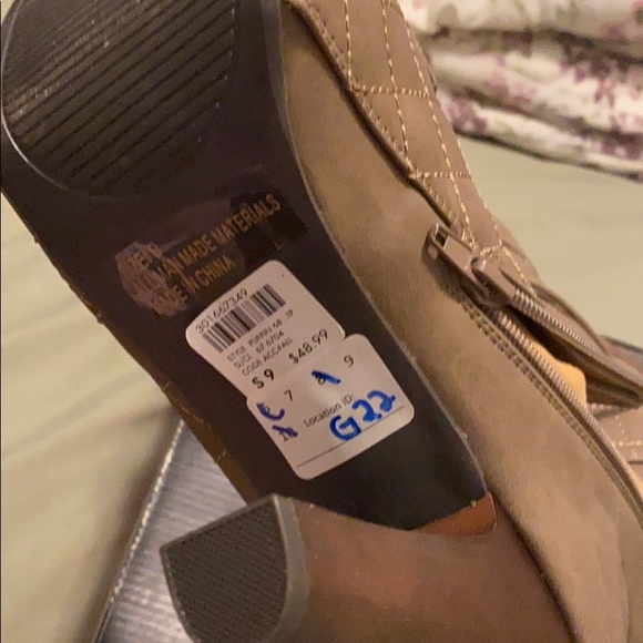 Charlotte Russe new booties - Picture 3 of 4